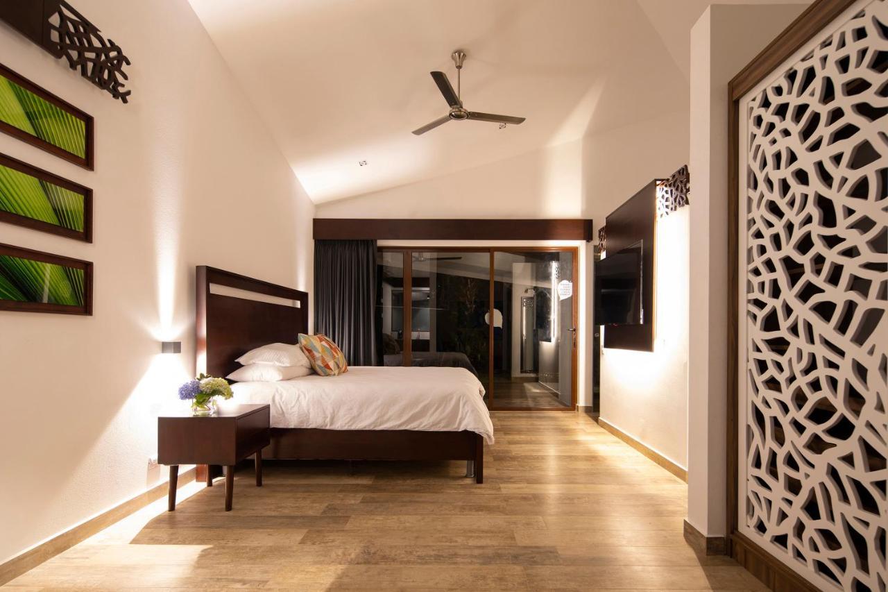 Pumilio Mountain & Ocean Hotel Jacó Eksteriør bilde